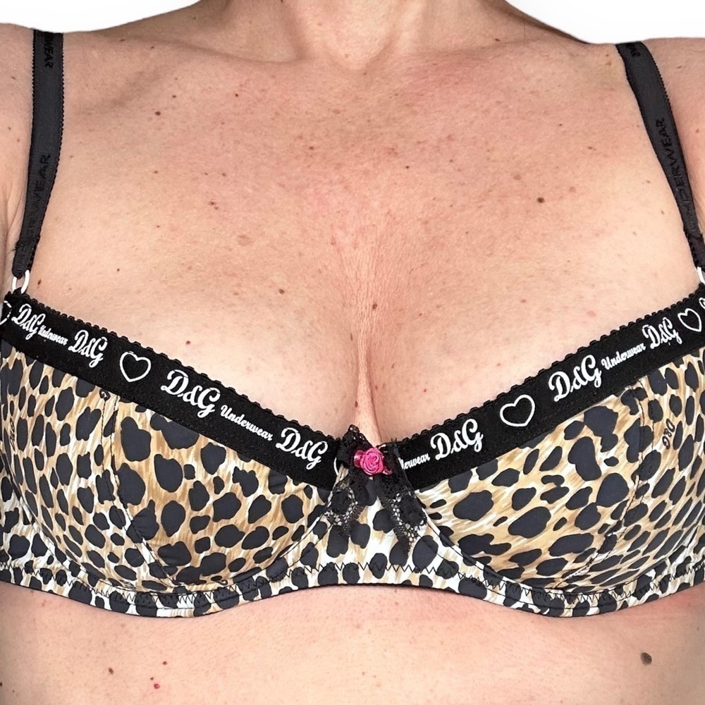 Dolce & Gabbana 90s vintage Leopard Balconette bra Logo Rosette 36B